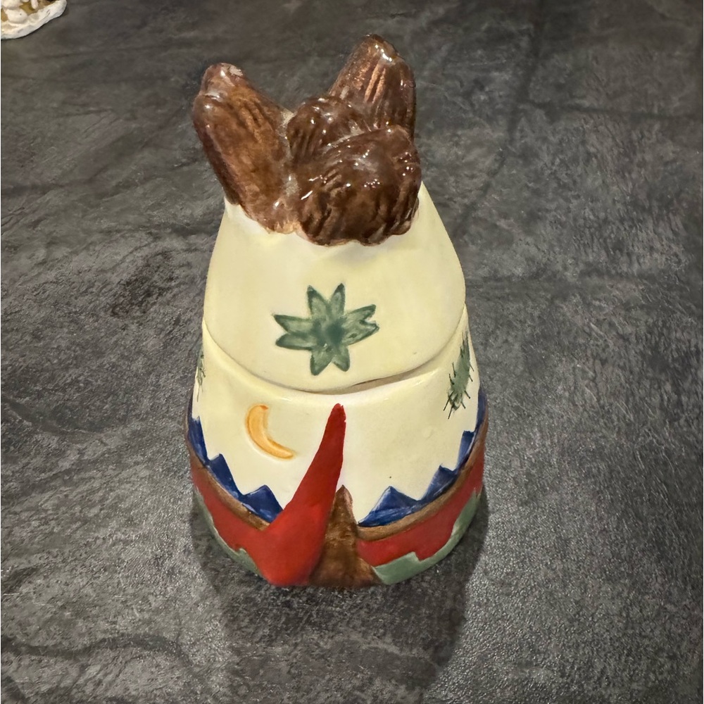 Rare Vintage SMC 1999 Tone World Ceramic Teepee Trinket Box